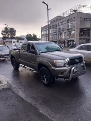 Toyota Tacoma Extra Cab 2014