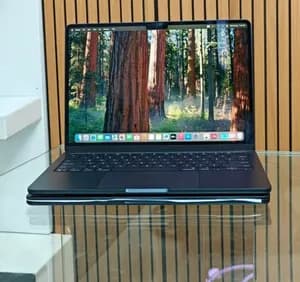 Apple MacBook Air M3 13.6 Inch