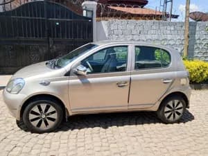 Toyota Vitz 2001 Automatic