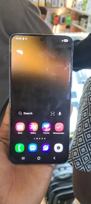 Samsung S22 256GB 8GB Dual
