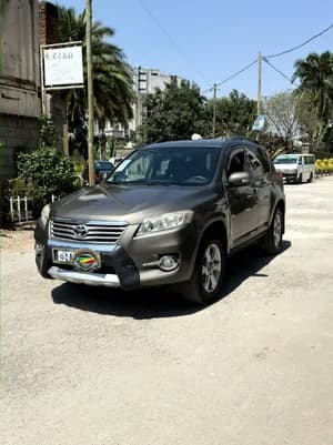 Toyota RAV4 2010 Automatic