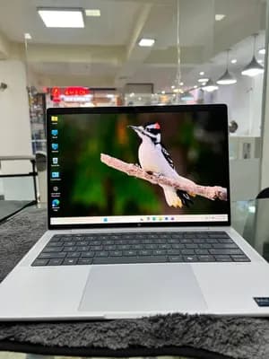 HP EliteBook 1040 G11 32GB 1TB