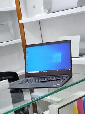 Lenovo ThinkPad Yoga X390 Laptop