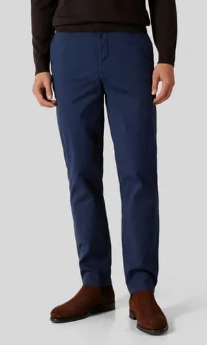 Slim fit chinos for men