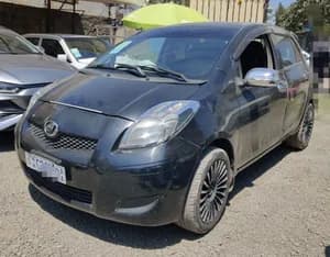 Toyota Yaris Compact 2010