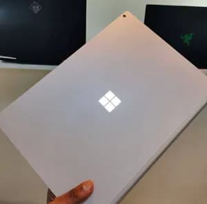 Microsoft Surface Book2