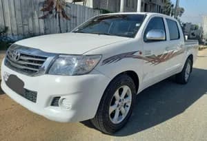 Toyota Hilux 2WD Petrol Pickup
