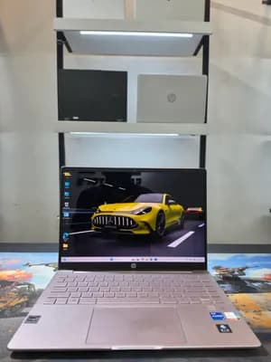 HP Pavilion Plus 14 Laptop
