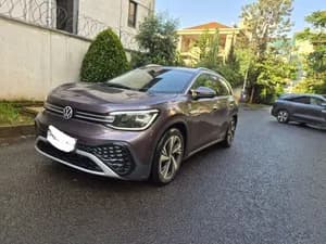 Volkswagen ID6 crozz pro 2022