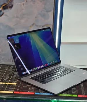 APPLE MACBOOK PRO 2019