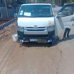 Toyota Hiace D4D 2015