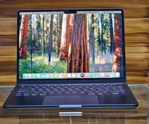 Apple MacBook Air M4 2025