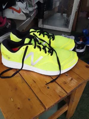 New Balance Running Shoes Size 42
