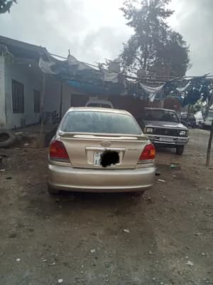 Toyota Platz 2004
