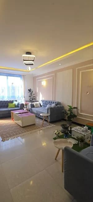3 Bedroom Apartment in Summit 72