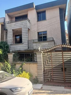 200 sqm G+2 House in Summit