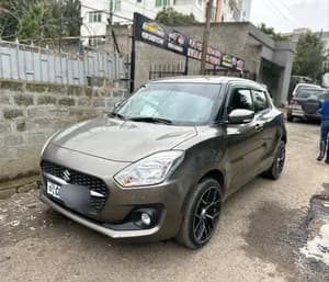 Suzuki Swift 2021 1200cc
