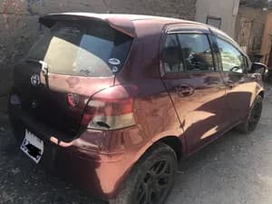 Yaris Compact