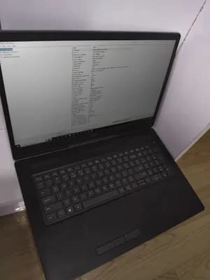 Dell Precision 7750 Laptop