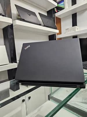 Lenovo ThinkPad T495S