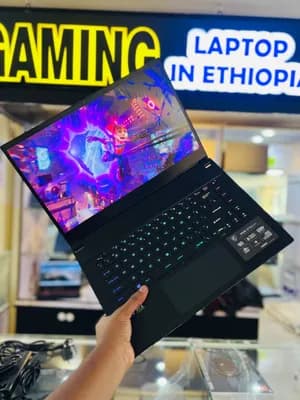 MSI STEALTH 11UG 512GB SSD 16GB RAM