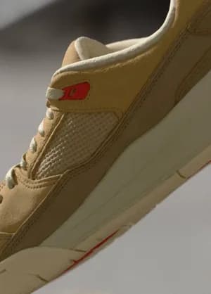 Jordan Flight Court 40-42 ሞደ ጠባብ