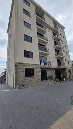 Full Apartment Building in Gurd Shola