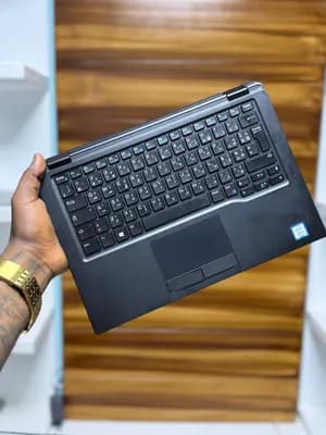 Dell Latitude 5300 2 in 1 X360