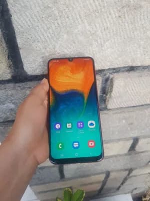 Samsung Galaxy A30 64GB Red