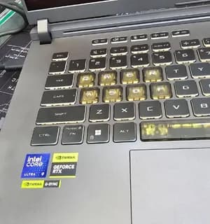 ASUS ROG Strix G16 (2025) Ultra 9 275HX