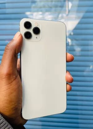 Apple iPhone 11 Pro Max 64GB