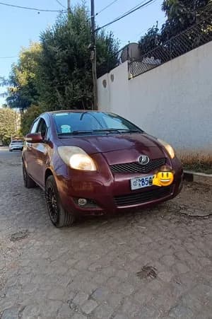 Toyota Yaris Compact 2010 Automatic