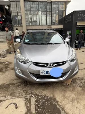 Hyundai Avante 2013 Automatic