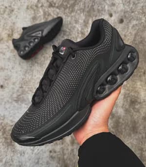 Nike Air Max DN Triple Black