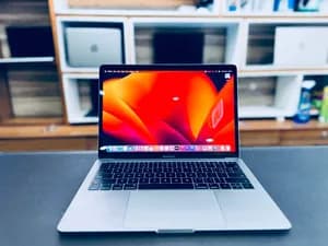 Apple MacBook Pro 2017 256GB