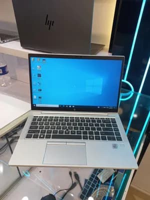HP EliteBook 830 G8 16GB 512GB