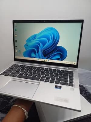 HP EliteBook 840 G8 16GB 512GB