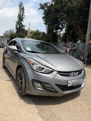 Hyundai Avante 2015 1.6L
