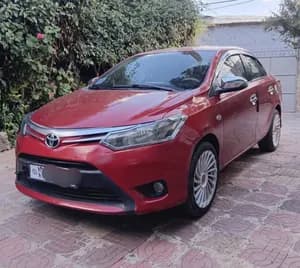 Toyota Yaris Sedan 2013