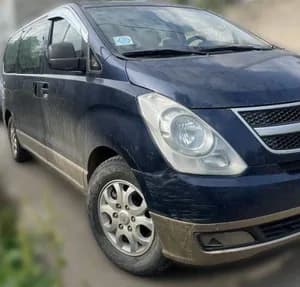 Hyundai H-1 2010