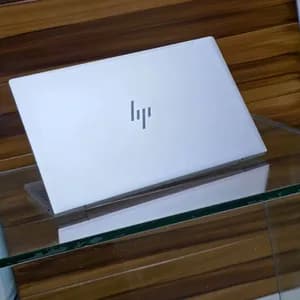 HP Envy 14inch Full HD 256GB