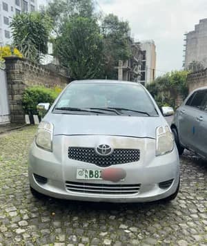 Yaris Compact 2007 1000cc