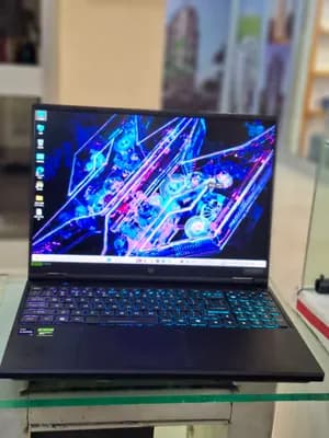Acer Predator Helion NEO16