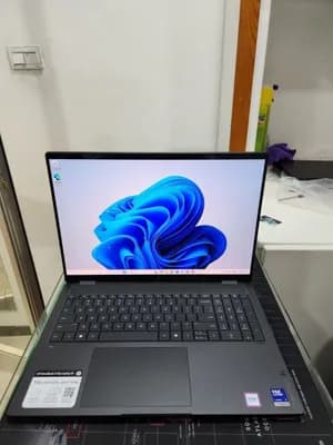 HP OmniBook X Flip 16 Laptop