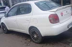 Toyota Platz 2001 Automatic