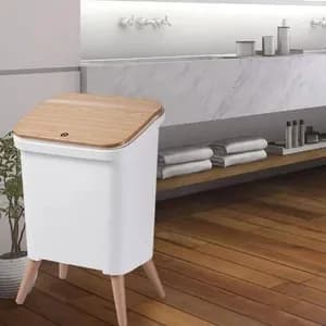 Plastic Trash Bin with Legs