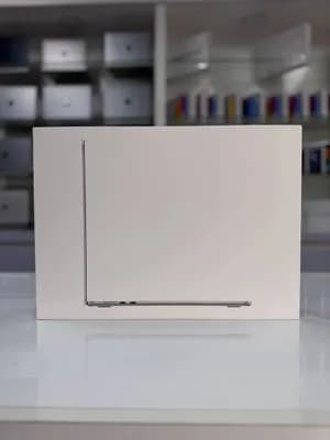 MacBook Air M4 1TB 24GB RAM 15 inches
