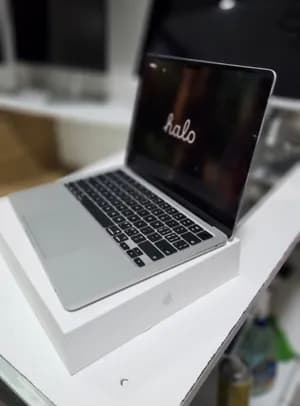 Apple MacBook Air M4 2025