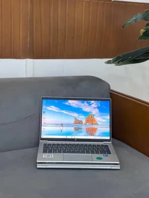 HP EliteBook 830 G8 Laptop