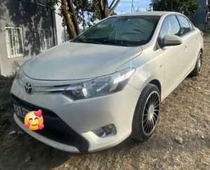 Toyota Yaris Sedan 2013
